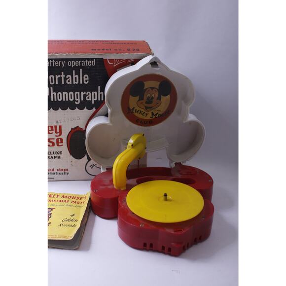 In need of reapair Mickey Mouse Portable Phonograph, Model B20, Vanity Fair, - Picture 2 of 5